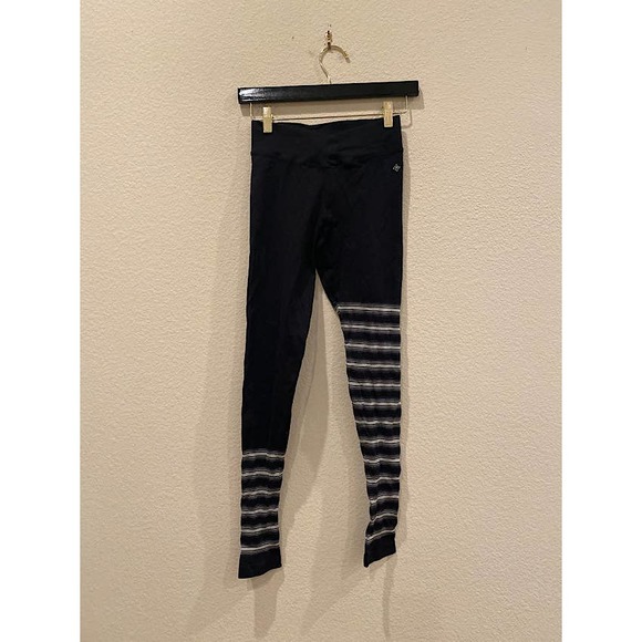 NUX Level Up Yoga Leggings Black White Stripe   Size Medium - Picture 1 of 3